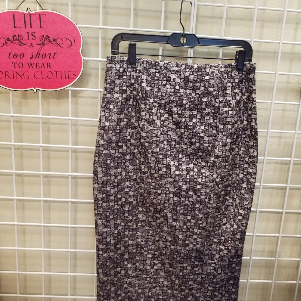 Italian Jacquard skirt, metallic silver thread,